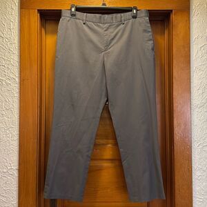 Perry Ellis Portfolio Grey Pleated Chino Pants Men’s 36 x 30